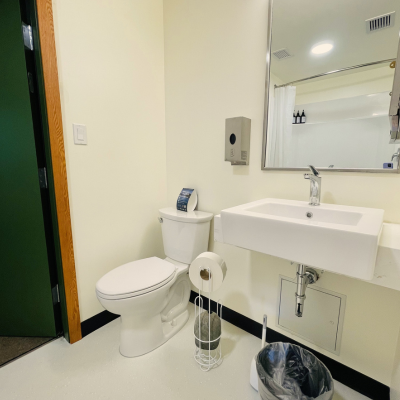 Standard Semi-private bathroom